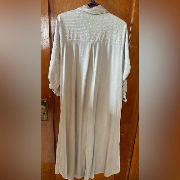 Bling Sequin Duster - Picture 2 of 4